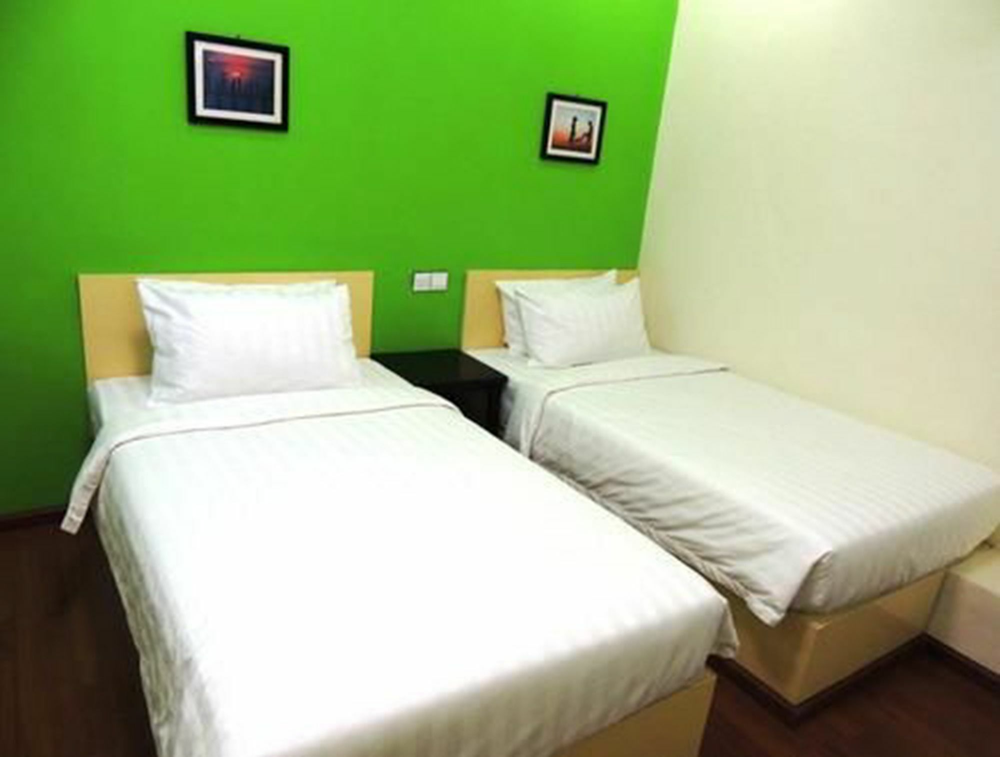 Lotus Bed & Breakfast Yangon Extérieur photo